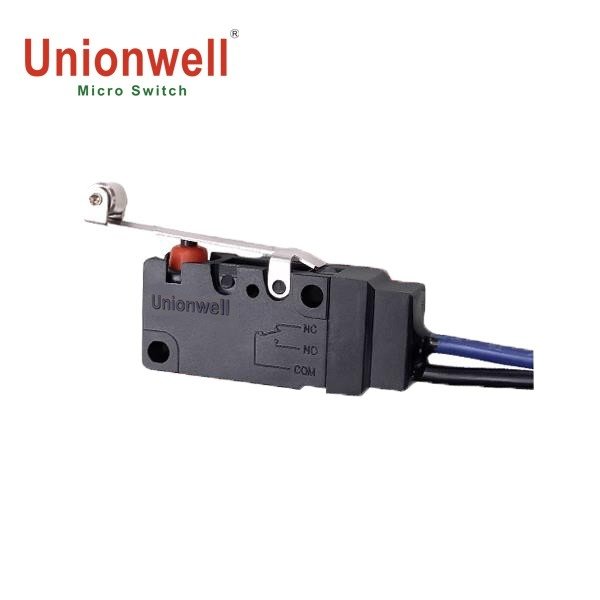 Basic Micro Switch With Roller Lever And Wires G5W11